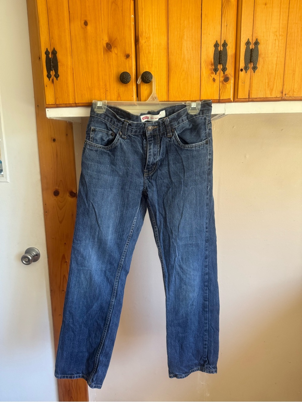 Women’s Levi straight-Leg Jeans